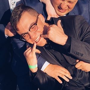 Meet your Posher, Justin